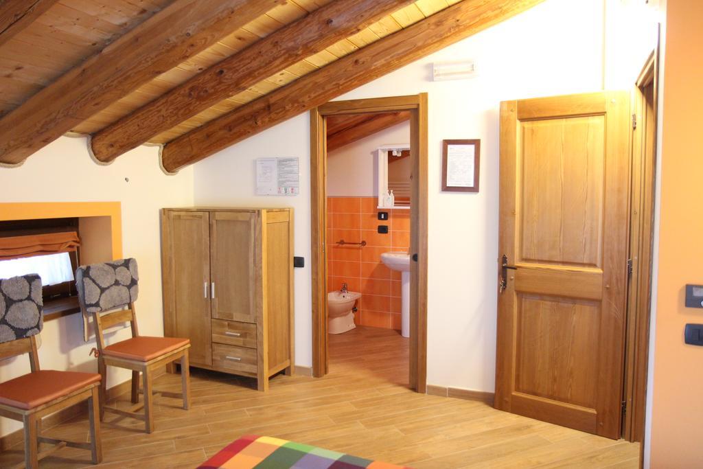 La Barmo Affittacamere Pietraporzio Exterior foto